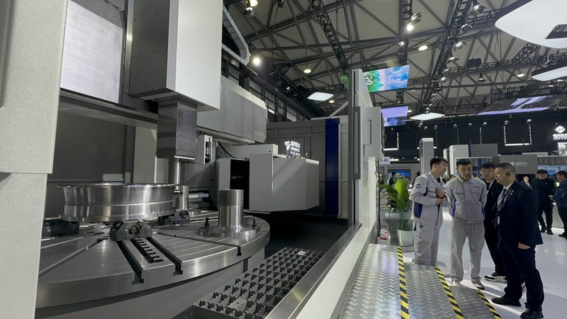 成都数控车床价格解析：揭秘影响价格的关键因素